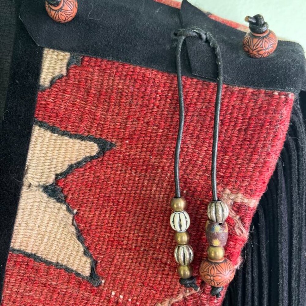Vintage 1990s S.Hyde For Signature Rugs Of Dallas Wearable Art Suede Leather - Picture 6 of 16